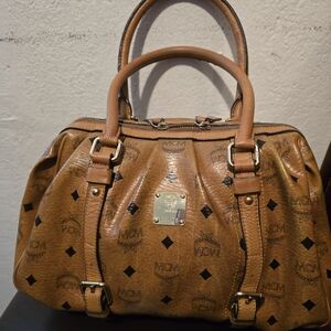 MCM guc cognac visetos boston bag